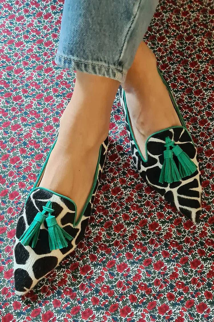 Giraffe Print Pointed Loafers with Green Fringes