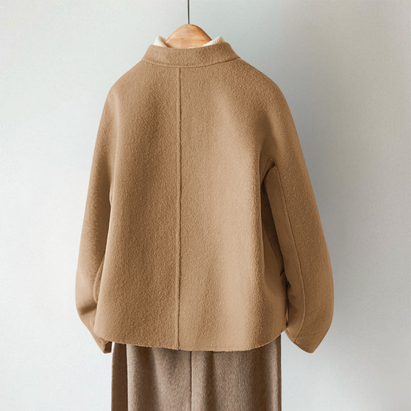 Lucia Chic Cardigan
