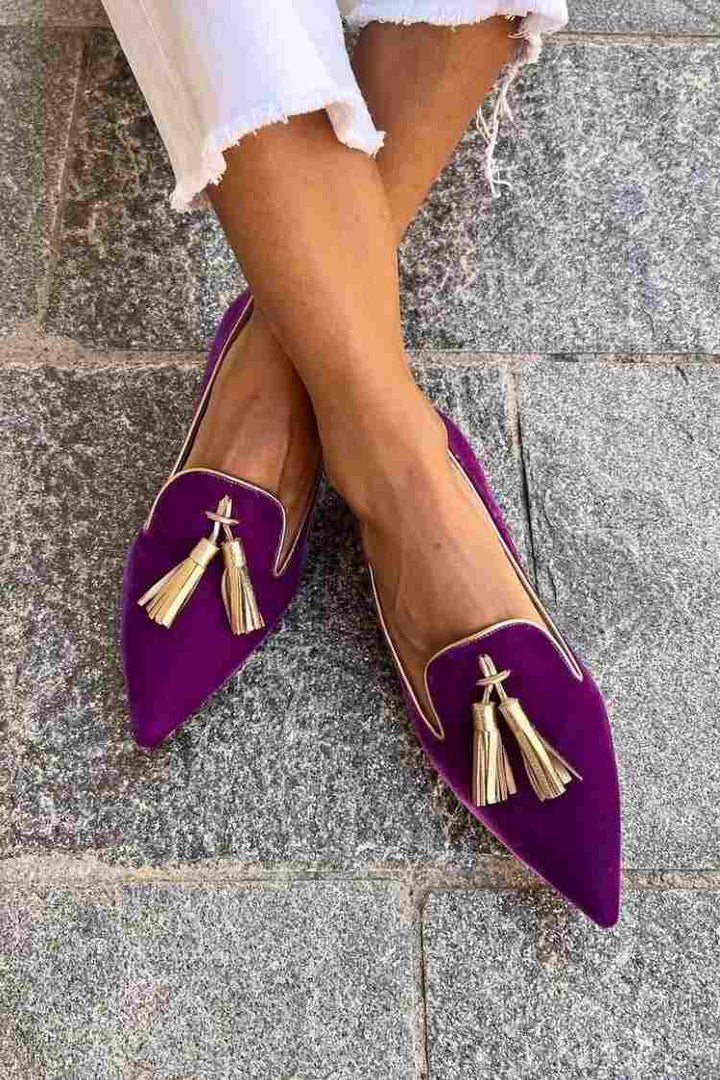 Tassel-Embellished Elegant Loafers