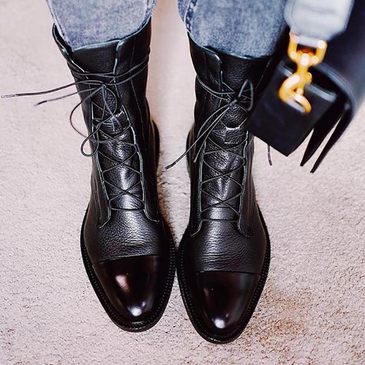 Chic and Cozy Leather Boots