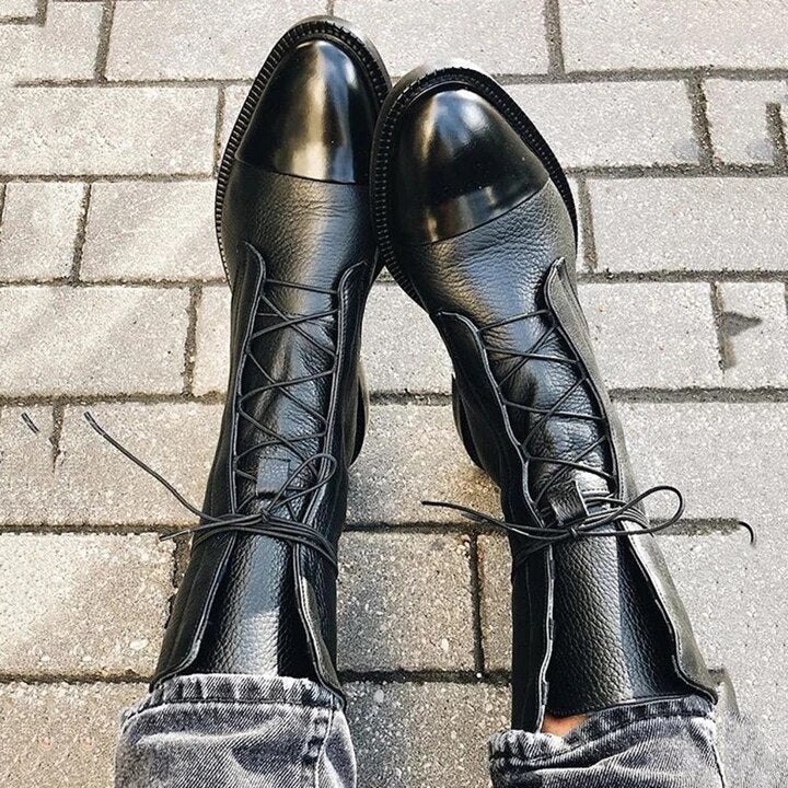 Chic and Cozy Leather Boots
