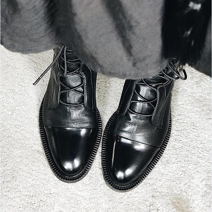 Chic and Cozy Leather Boots